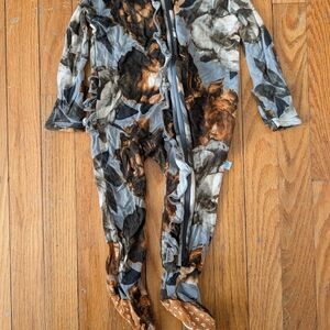 POSH PEANUT Paige Peony Floral Baby Onesie with Footies Ruffle Sleeper Newborn